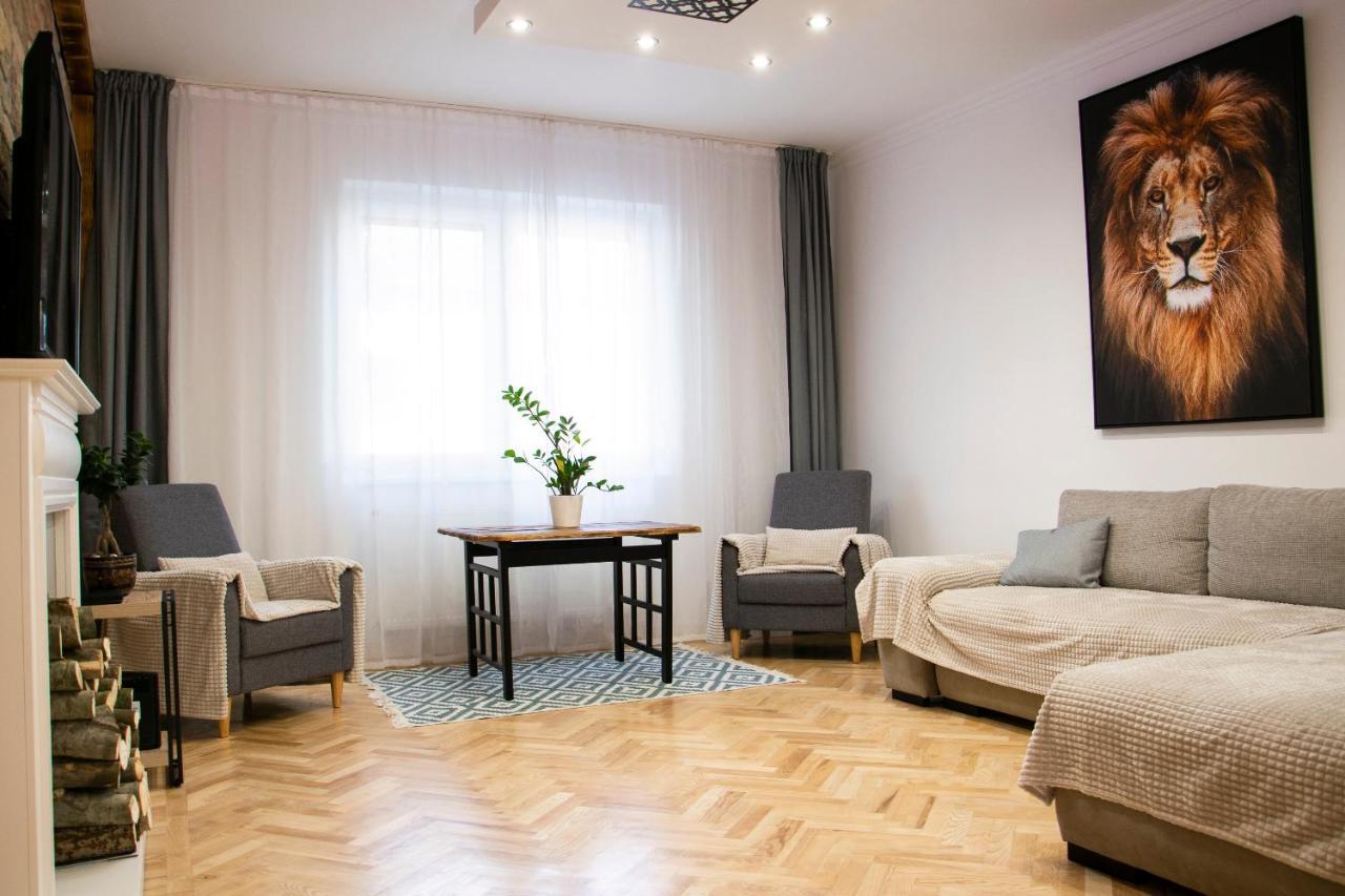 Season One Apartman Seghedin Exterior foto
